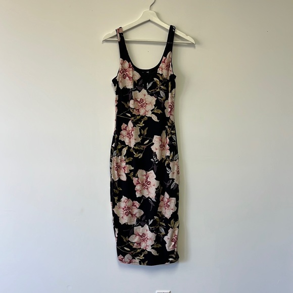 Fashion Nova Bodycon Floral Dress - S - Picture 4 of 6